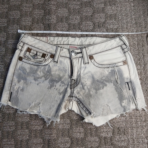 True Religion Short Shorts - Picture 2 of 8